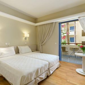 Double Room Garden or Land View